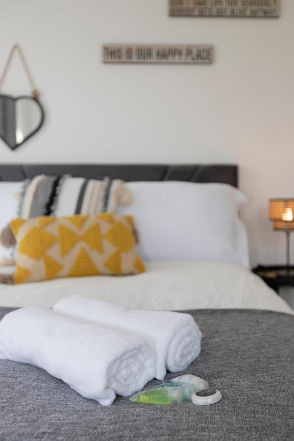 Stunning 3 Bedroom Penthouse With Terrace And Lift London Eksteriør billede