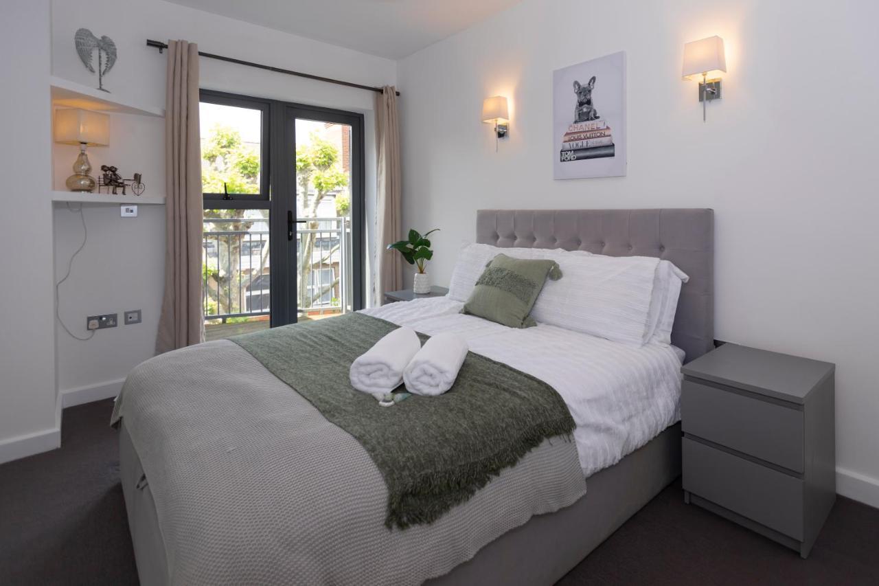 Stunning 3 Bedroom Penthouse With Terrace And Lift London Eksteriør billede
